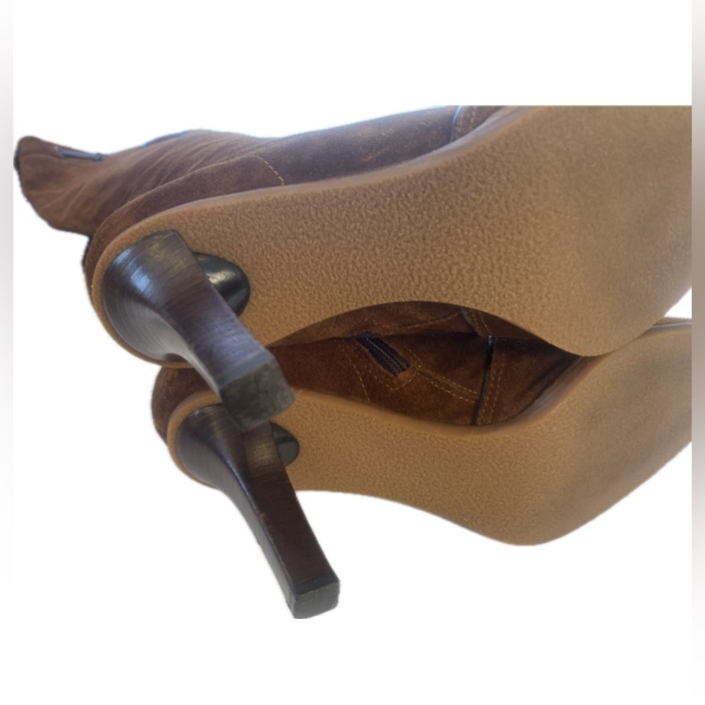 Coach Suade Long Boots, Size 8 B in Chestnut , Zip Closure, Leather Trims - Picture 11 of 15